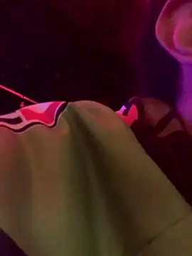 Snapshot of JovenDesobediente chatting on 10/20/25, 02:56 JovenDesobediente online show from 10/20/25, 02:56