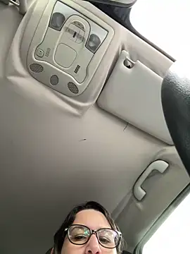 amooraaamoon online show from 11/14/25, 12:48