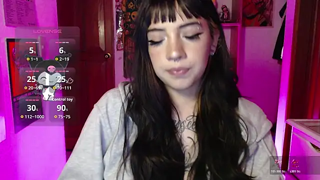 Snapshot of ninfa1_ch chatting on 10/29/25, 12:46 ninfa1 ch online show from 10/29/25, 12:46