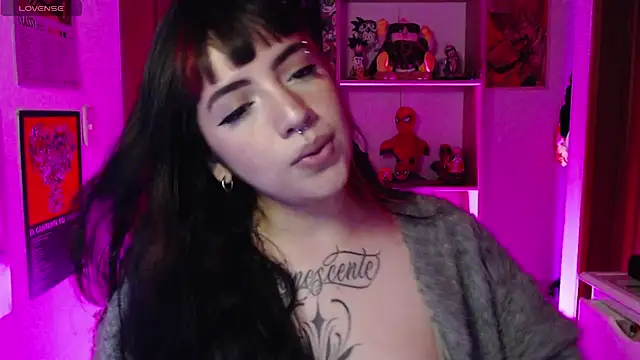 Snapshot of ninfa1_ch chatting on 11/05/25, 12:10 ninfa1 ch online show from 11/05/25, 12:10