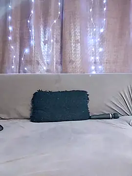 EmmaKrosss online show from 03/22/26, 08:18