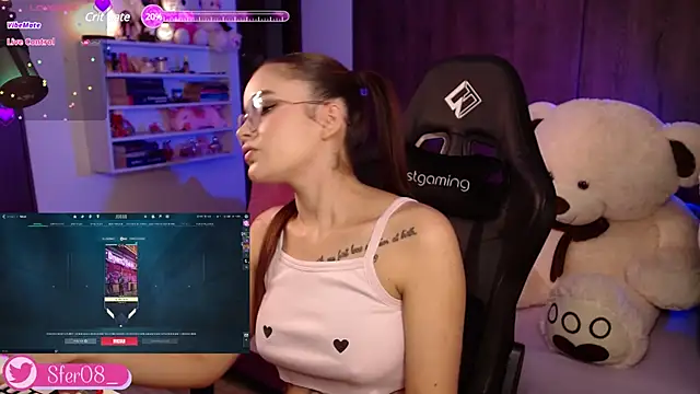 Snapshot of Iamsfer chatting on 01/18/25, 10:06 Iamsfer online show from 01/18/25, 10:06