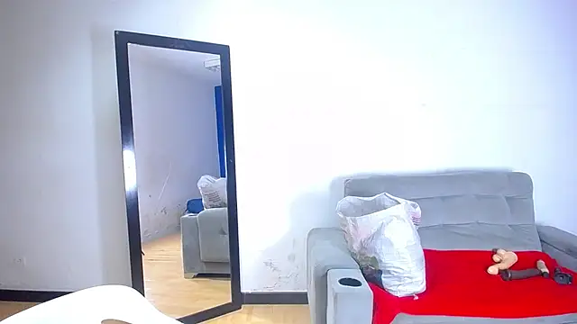 exotic karmella online show from 02/19/26, 08:49