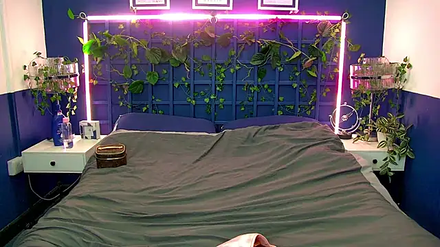 FerrariRedxBabestation online show from 03/26/26, 09:09