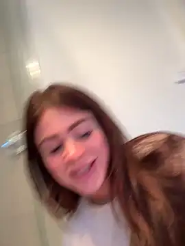 aus queen online show from 11/29/25, 11:19