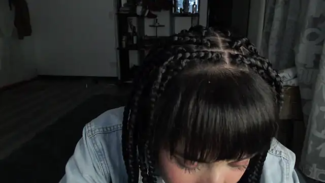 Hellen dumont online show from 12/18/25, 02:06