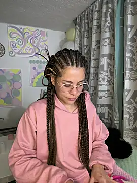 Snapshot of Hellen_dumont chatting on 05/01/26, 12:04 Hellen dumont online show from 05/01/26, 12:04