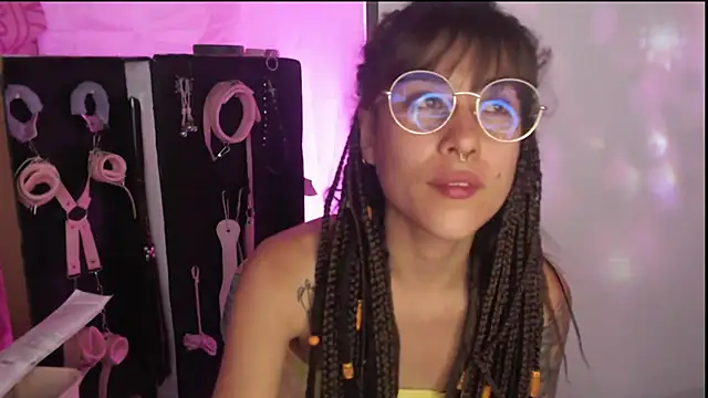 Hellen dumont online show from 07/02/26, 03:34