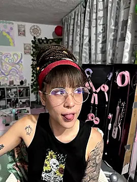 Hellen dumont online show from 07/18/26, 02:16
