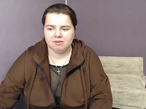 so shy online show from 09/12/25, 06:13