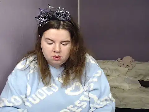 so shy online show from 10/27/25, 07:34