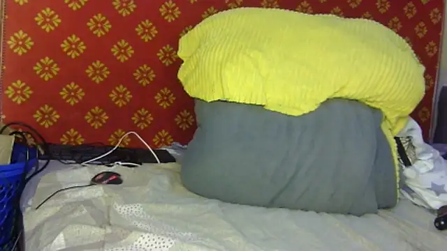 Snapshot of Babysiara1 chatting on 06/12/26, 04:22 Babysiara1 online show from 06/12/26, 04:22
