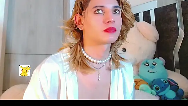 Snapshot of honey_skin chatting on 02/09/25, 09:06 honey skin online show from 02/09/25, 09:06