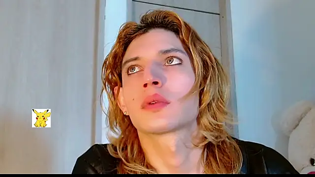 Snapshot of honey_skin chatting on 03/04/25, 11:40 honey skin online show from 03/04/25, 11:40