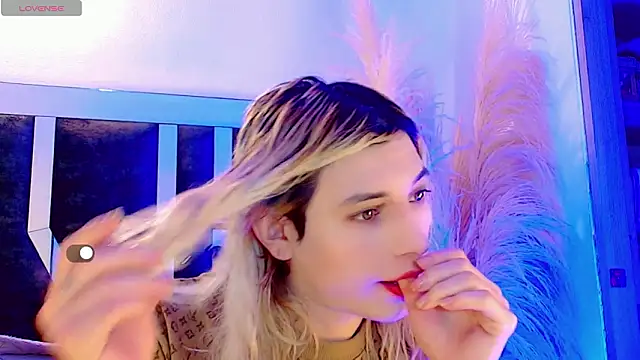 honey skin online show from 02/23/26, 09:45