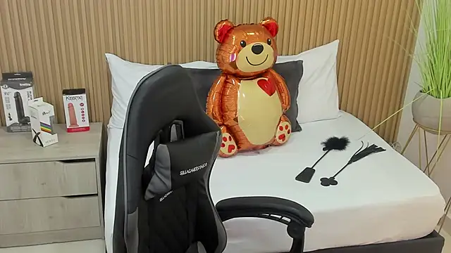 candy summer28 online show from 03/07/25, 12:34