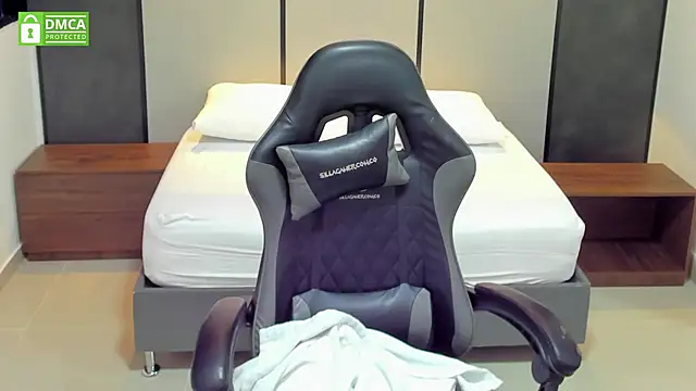 candy summer28 online show from 09/22/25, 07:16