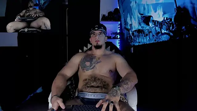 kingbear777 online show from 01/21/25, 10:08