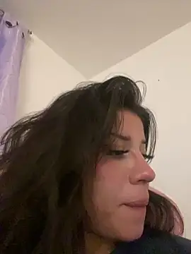 Snapshot of Ag4ta_ chatting on 01/23/25, 12:46 Ag4ta  online show from 01/23/25, 12:46