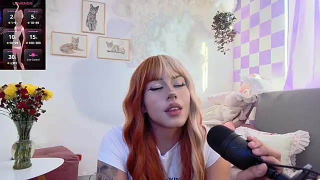 Snapshot of Ag4ta_ chatting on 02/19/25, 10:20 Ag4ta  online show from 02/19/25, 10:20