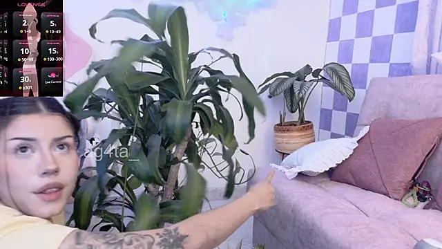 Snapshot of Ag4ta_ chatting on 02/28/25, 11:34 Ag4ta  online show from 02/28/25, 11:34