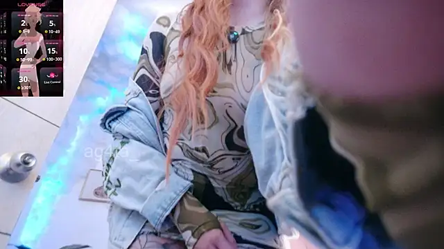 Snapshot of Ag4ta_ chatting on 03/16/25, 02:43 Ag4ta  online show from 03/16/25, 02:43