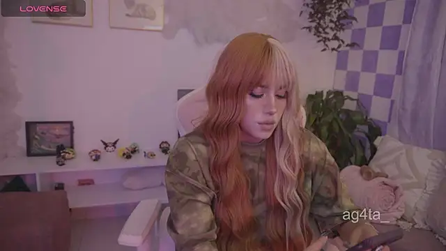 Snapshot of Ag4ta_ chatting on 09/09/25, 11:15 Ag4ta  online show from 09/09/25, 11:15