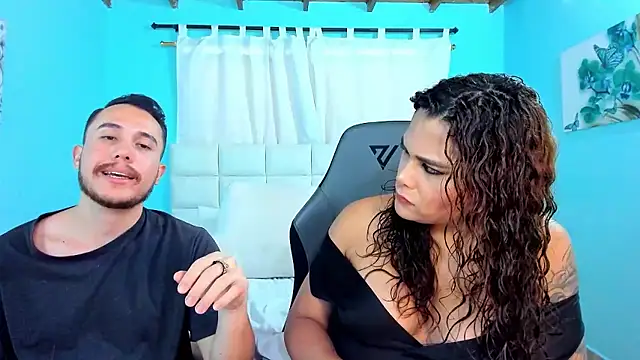 Snapshot of xxx_sweet_couple_ chatting on 01/10/26, 06:20 xxx sweet couple online show from 01/10/26, 06:20