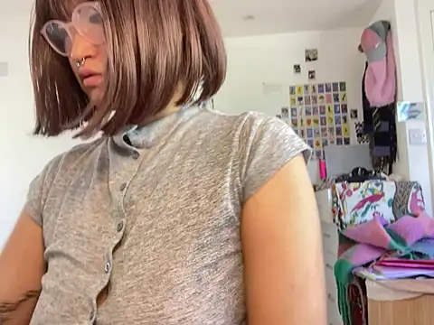 xxxYUKARIxxx online show from 04/23/26, 12:40