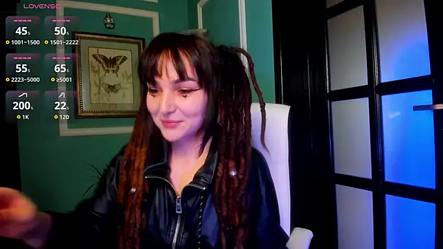 1Munique online show from 11/17/25, 10:43