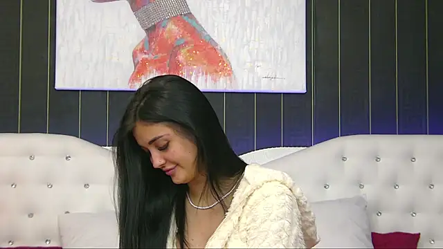 SophiaVilner online show from 11/28/25, 05:04