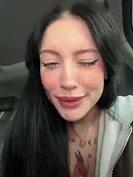 Melissa crazy online show from 05/27/26, 04:04