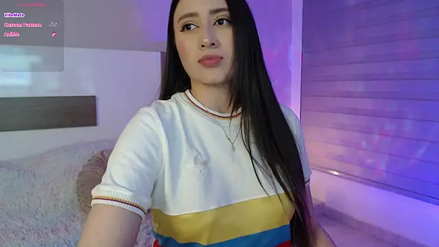 PiaSmile online show from 06/18/26, 12:44