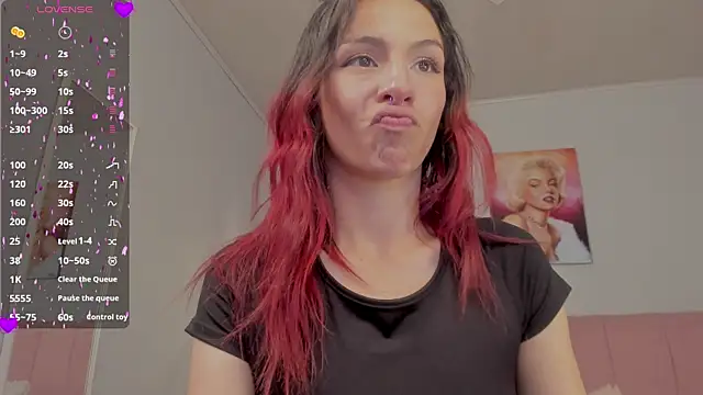 ScarletGV online show from 03/07/25, 10:43