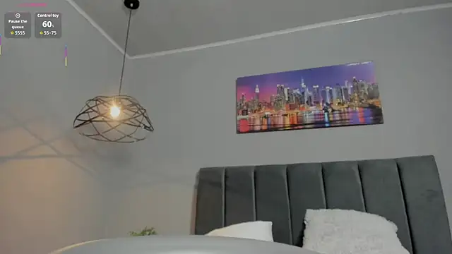 ScarletGV online show from 11/12/25, 10:09