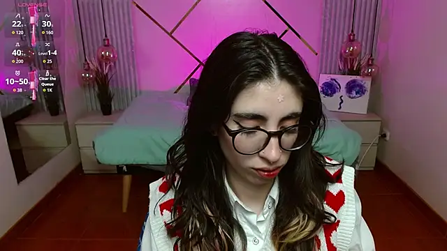 LenaRoses online show from 02/06/26, 09:29