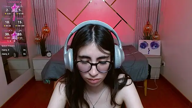 LenaRoses online show from 04/16/26, 08:09