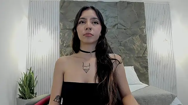 Snapshot of alice_greco chatting on 03/25/26, 03:29 alice greco online show from 03/25/26, 03:29