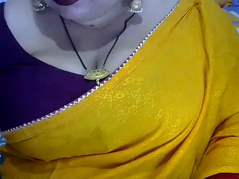 Snapshot of dramebaz_queen chatting on 05/27/26, 05:54 dramebaz queen online show from 05/27/26, 05:54