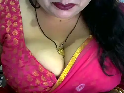 Snapshot of dramebaz_queen chatting on 07/23/26, 07:23 dramebaz queen online show from 07/23/26, 07:23