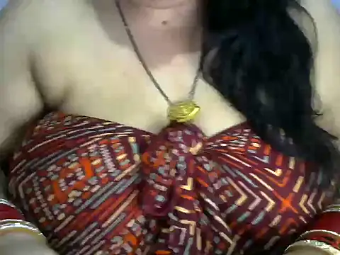 Snapshot of dramebaz_queen chatting on 08/01/26, 09:03 dramebaz queen online show from 08/01/26, 09:03