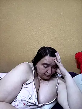 Liluboobs online show from 04/06/26, 04:46