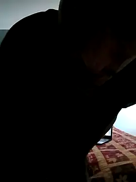 Snapshot of lRainbowBoy chatting on 04/27/26, 03:10 lRainbowBoy online show from 04/27/26, 03:10