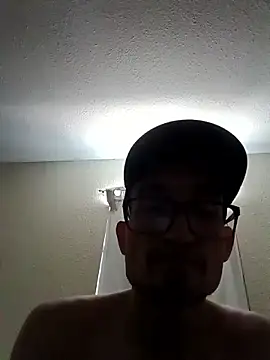 Snapshot of lRainbowBoy chatting on 05/22/26, 07:08 lRainbowBoy online show from 05/22/26, 07:08