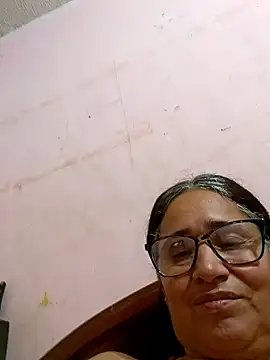  candi online show from 02/09/25, 11:36