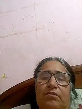  candi online show from 02/11/25, 05:16