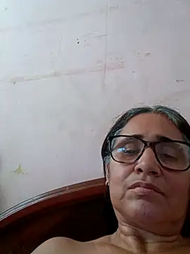  candi online show from 02/15/25, 11:39