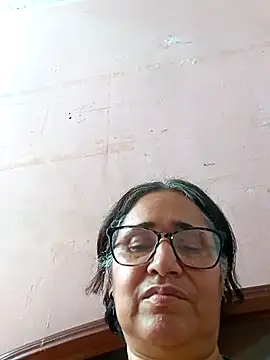 candi online show from 02/17/25, 07:31