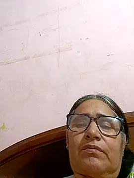  candi online show from 02/23/25, 10:06