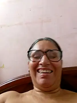  candi online show from 02/25/25, 07:14